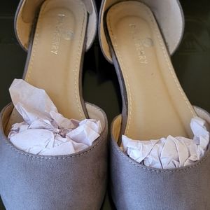 Riverberry shoes size 7.5 to 8